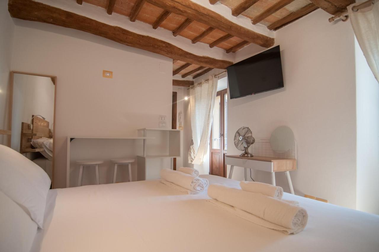 Umbrian Concierge - La Casa Dei Pellari Hotel Перуджа Екстериор снимка