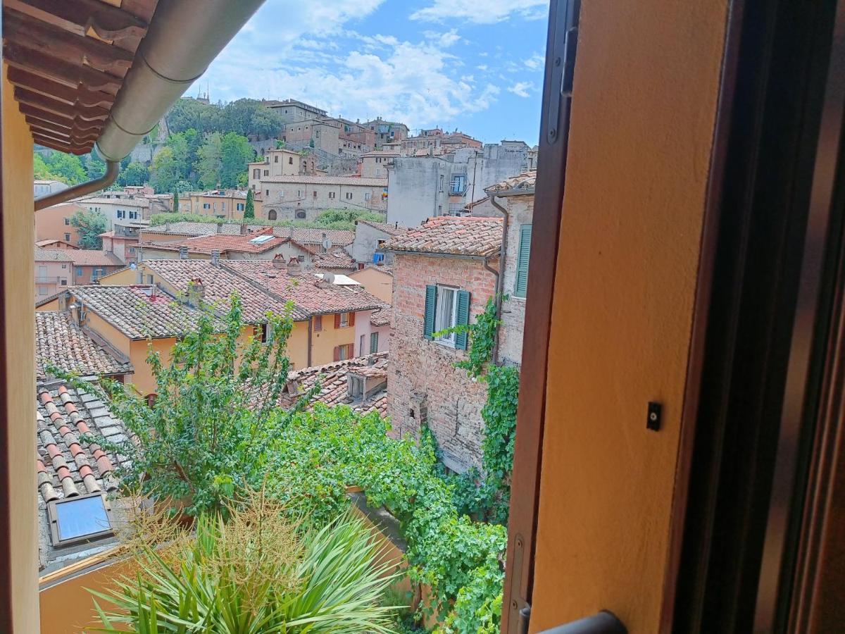 Umbrian Concierge - La Casa Dei Pellari Hotel Перуджа Екстериор снимка