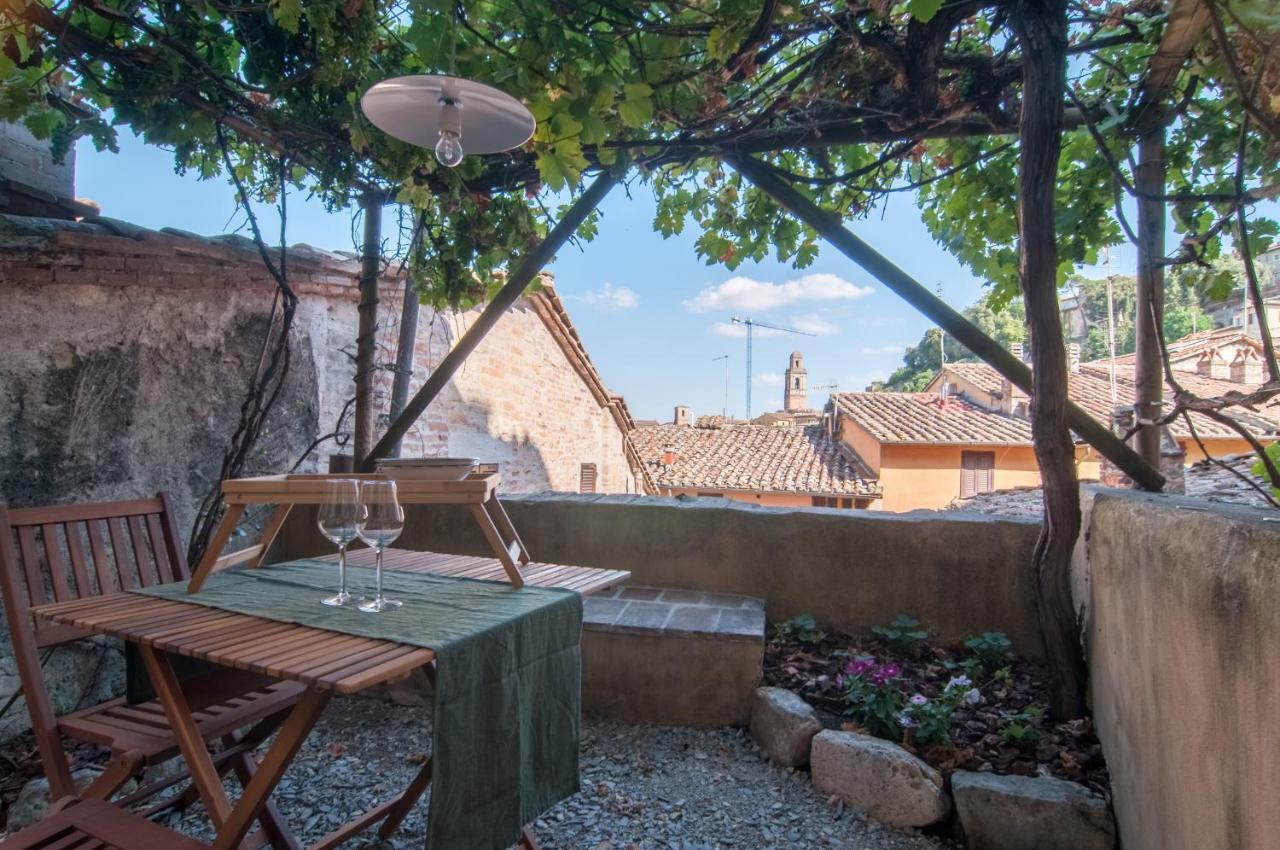 Umbrian Concierge - La Casa Dei Pellari Hotel Перуджа Екстериор снимка