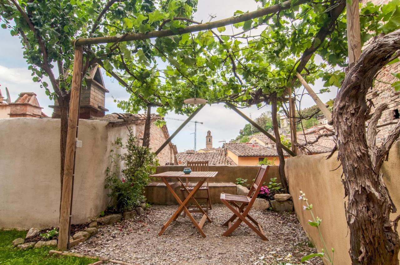 Umbrian Concierge - La Casa Dei Pellari Hotel Перуджа Екстериор снимка
